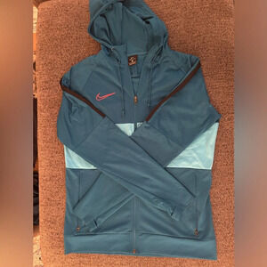 listing-status-banner